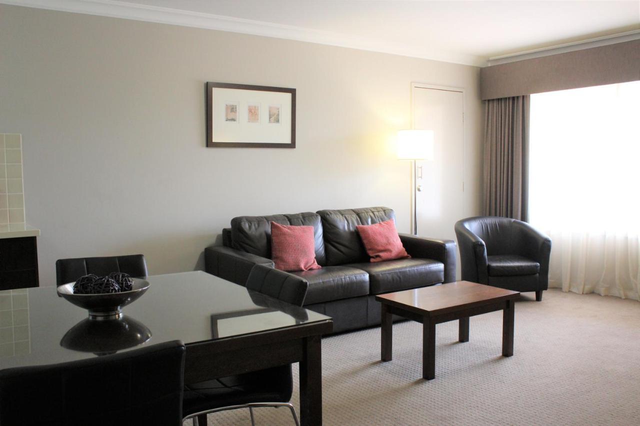 Carlyle Suites & Apartments Wagga Wagga Exterior foto