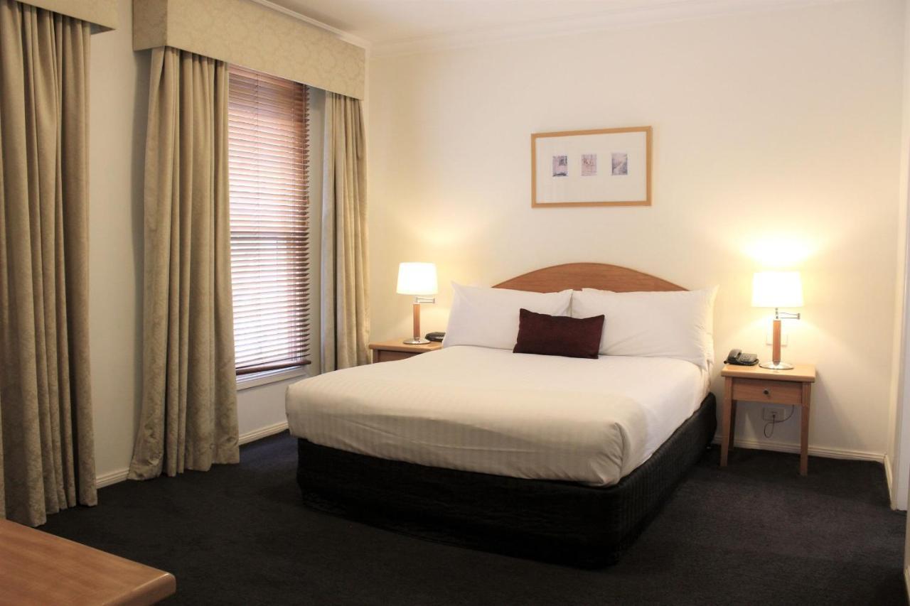 Carlyle Suites & Apartments Wagga Wagga Exterior foto